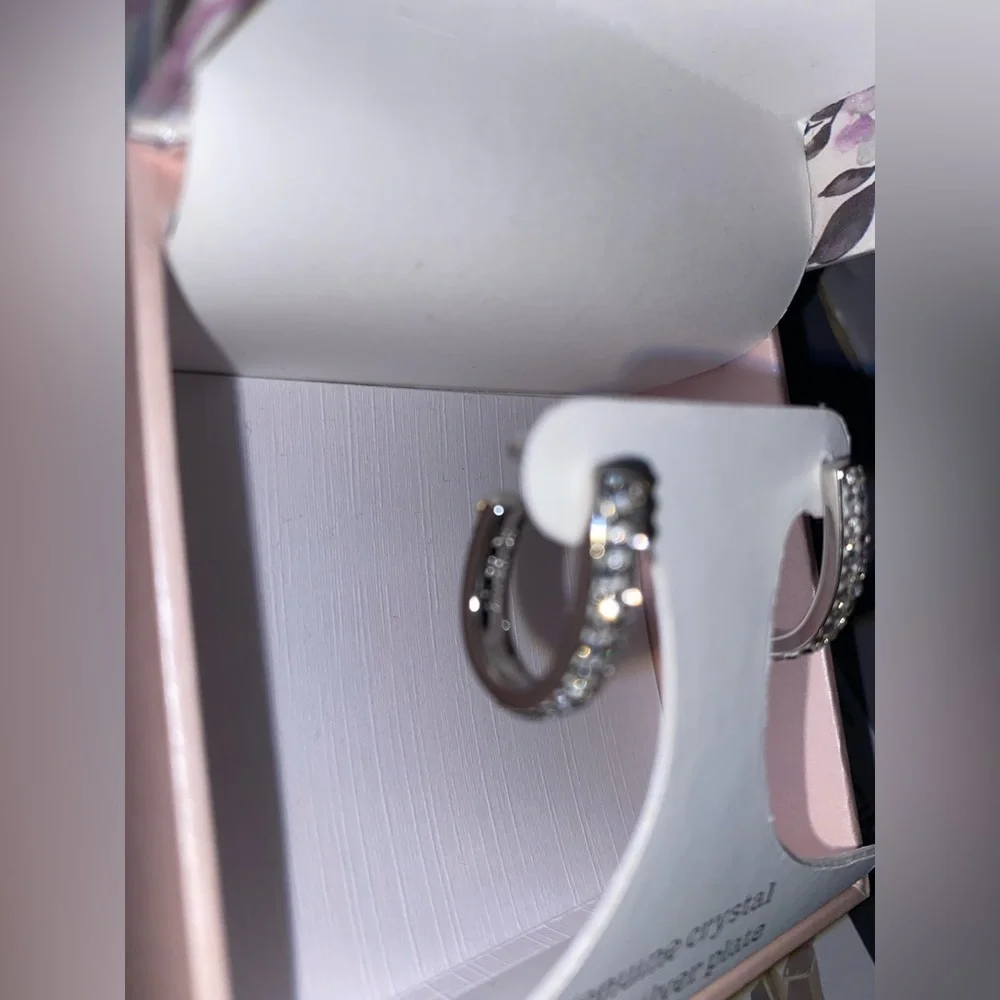 Earrings - Picture 2 of 2